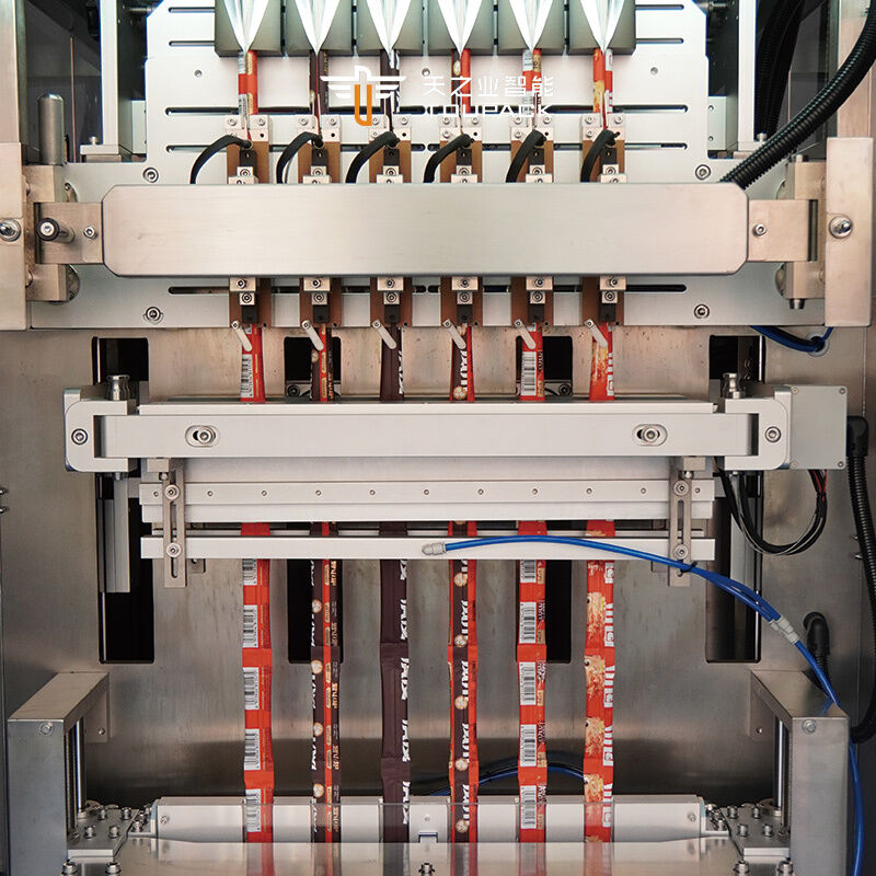 Автоматическая многополосная упаковочная машина для пакетов 50 мл 100 мл с фруктовым соком, мороженым, леденцами, желе, стиками и полосками